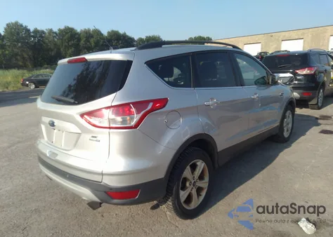 2016 Ford Escape Se z USA, uszkodzony, nr VIN 1FMCU9GX1GUB18582
